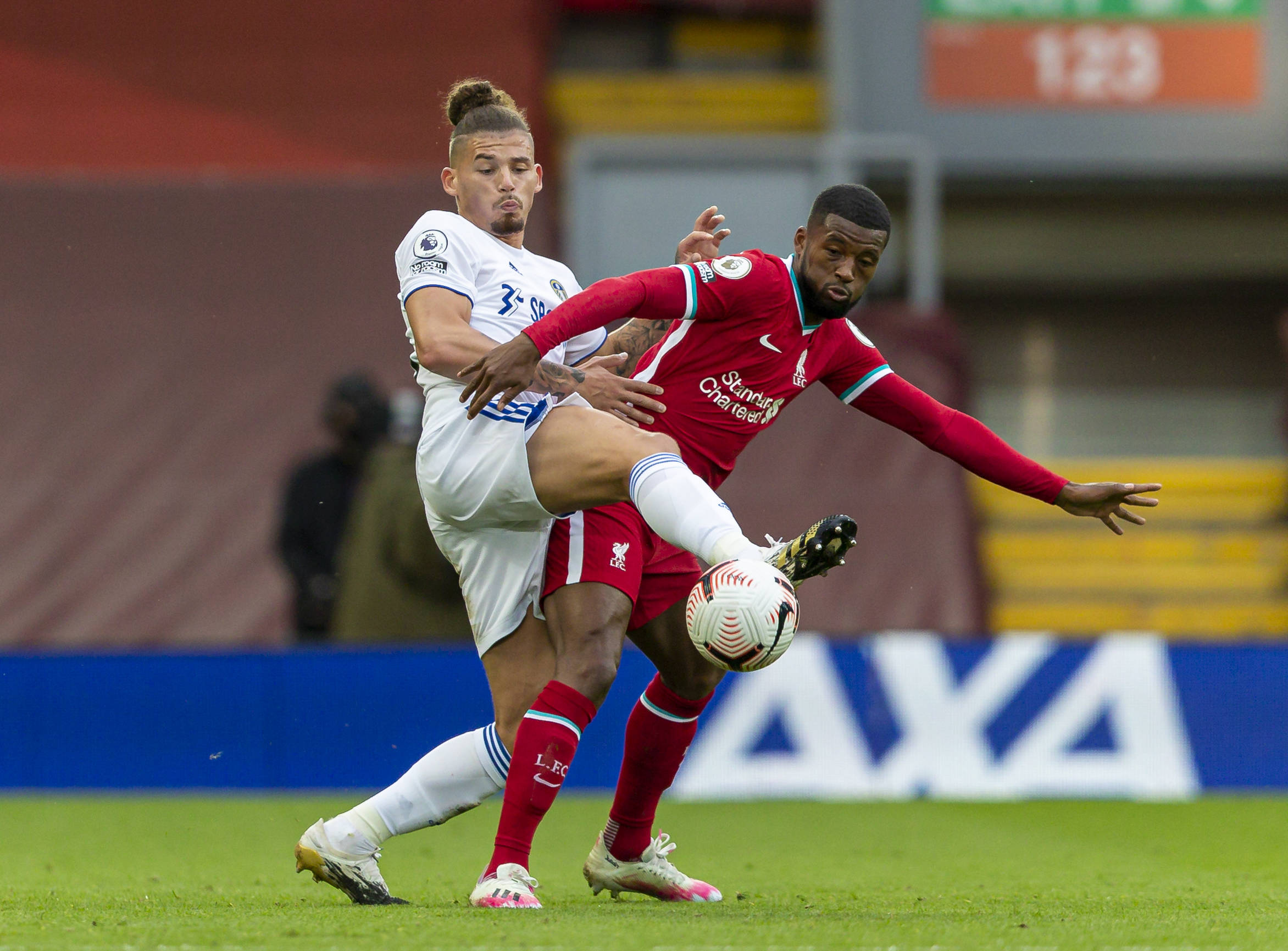 塔的自主权 塔的自主权